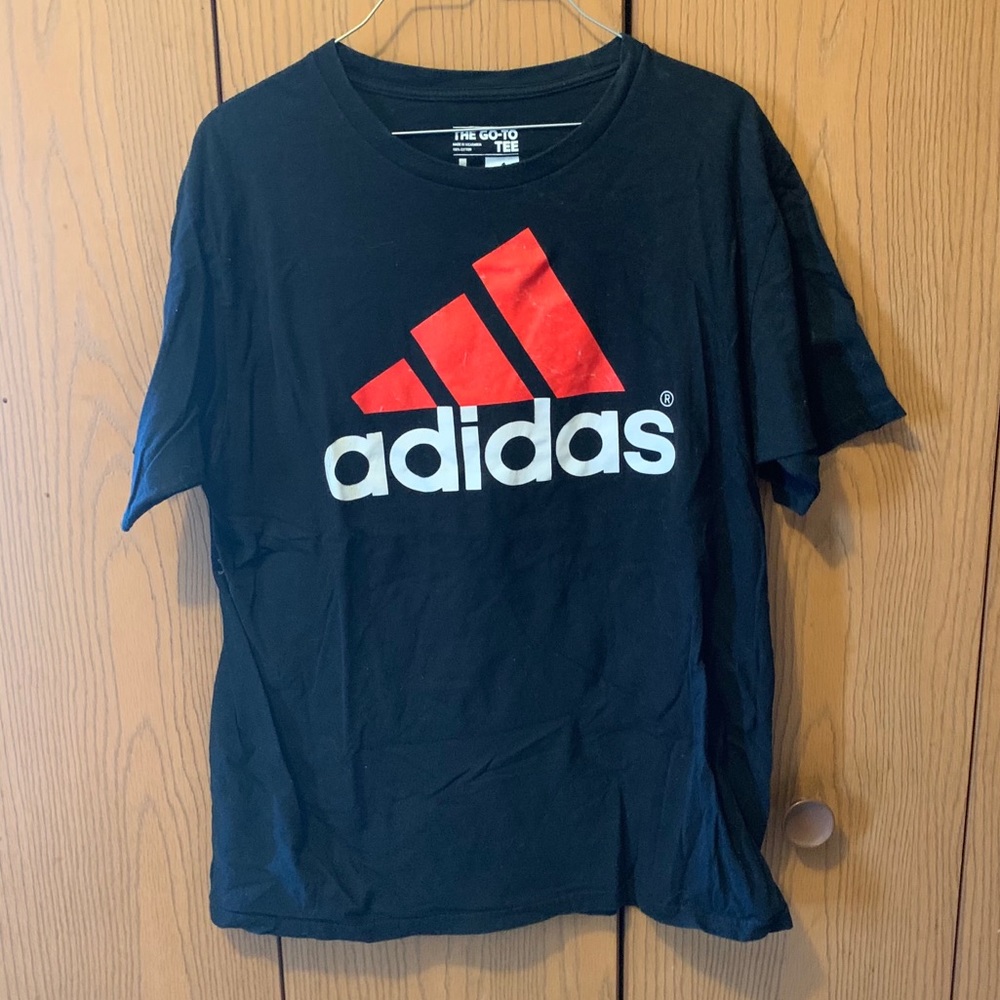 🌸 3/$20 Adidas Black and Red Shirt